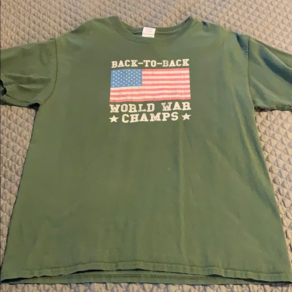 🔥Hosts Pick🔥T-Shirt